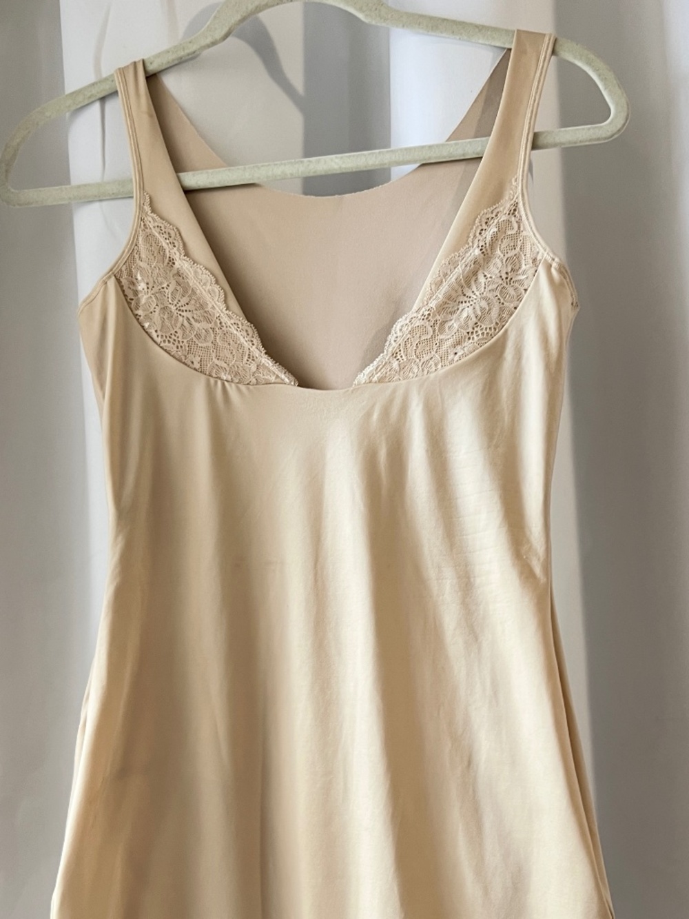 Maidenform FL1269 Firm Control WYOB Shapewear Full Slip Beige Large